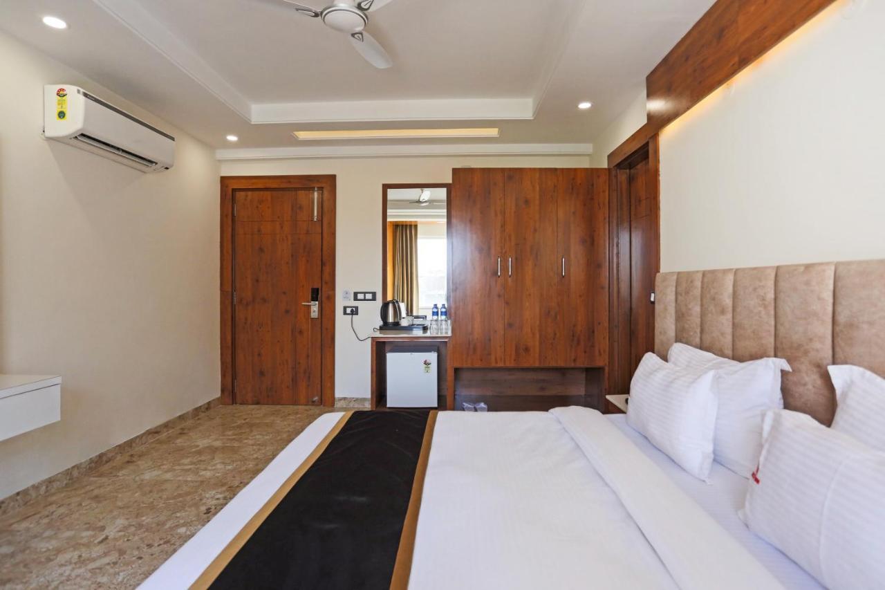 Hotel Deluxe Stay Inn - Near Delhi Airport Nové Dillí Exteriér fotografie