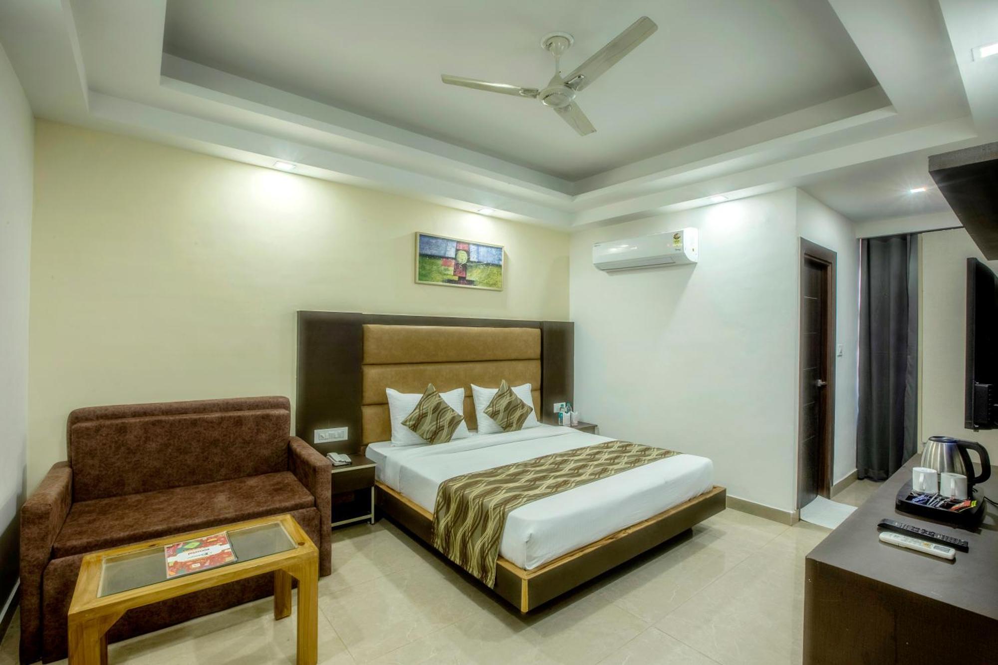 Hotel Deluxe Stay Inn - Near Delhi Airport Nové Dillí Exteriér fotografie